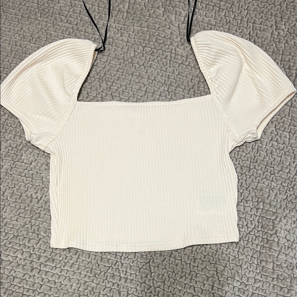 H&M Cream Puff Sleeve Blouse